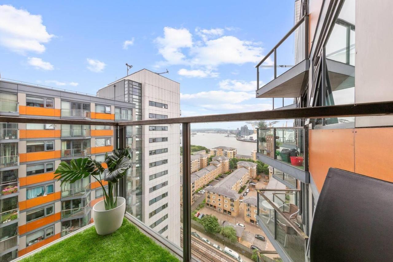 Lovely & Cosy 2 Beds Skyline View Apartament *